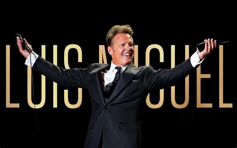 Luis Miguel al Foro Sol: Un concerto epico che ha lasciato tutti senza fiato!