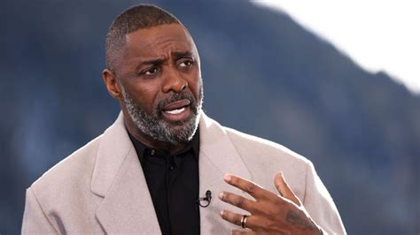 Il Grande Concerto di Idris Elba: Una Sinfonia di Talento e Sorprese Inaspettate!