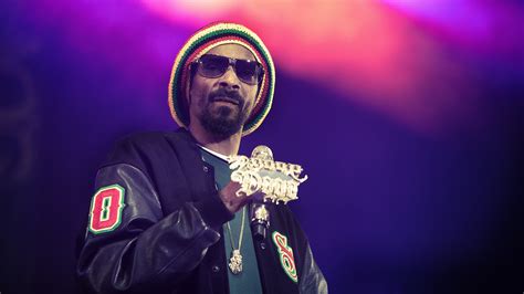 Il concerto di sorpresa di Snoop Dogg a Milano: Hip hop sotto le stelle e ravioli all'alba!